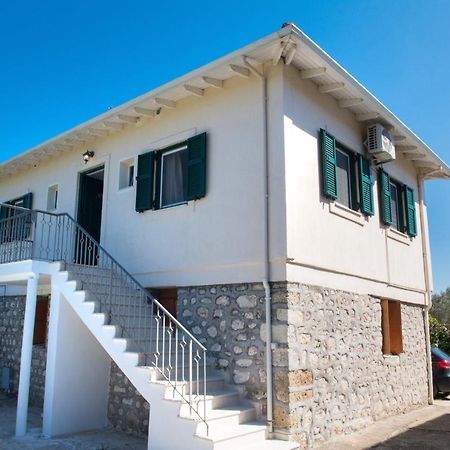Boursinos Cozy Apartments Lefkada City Exterior foto