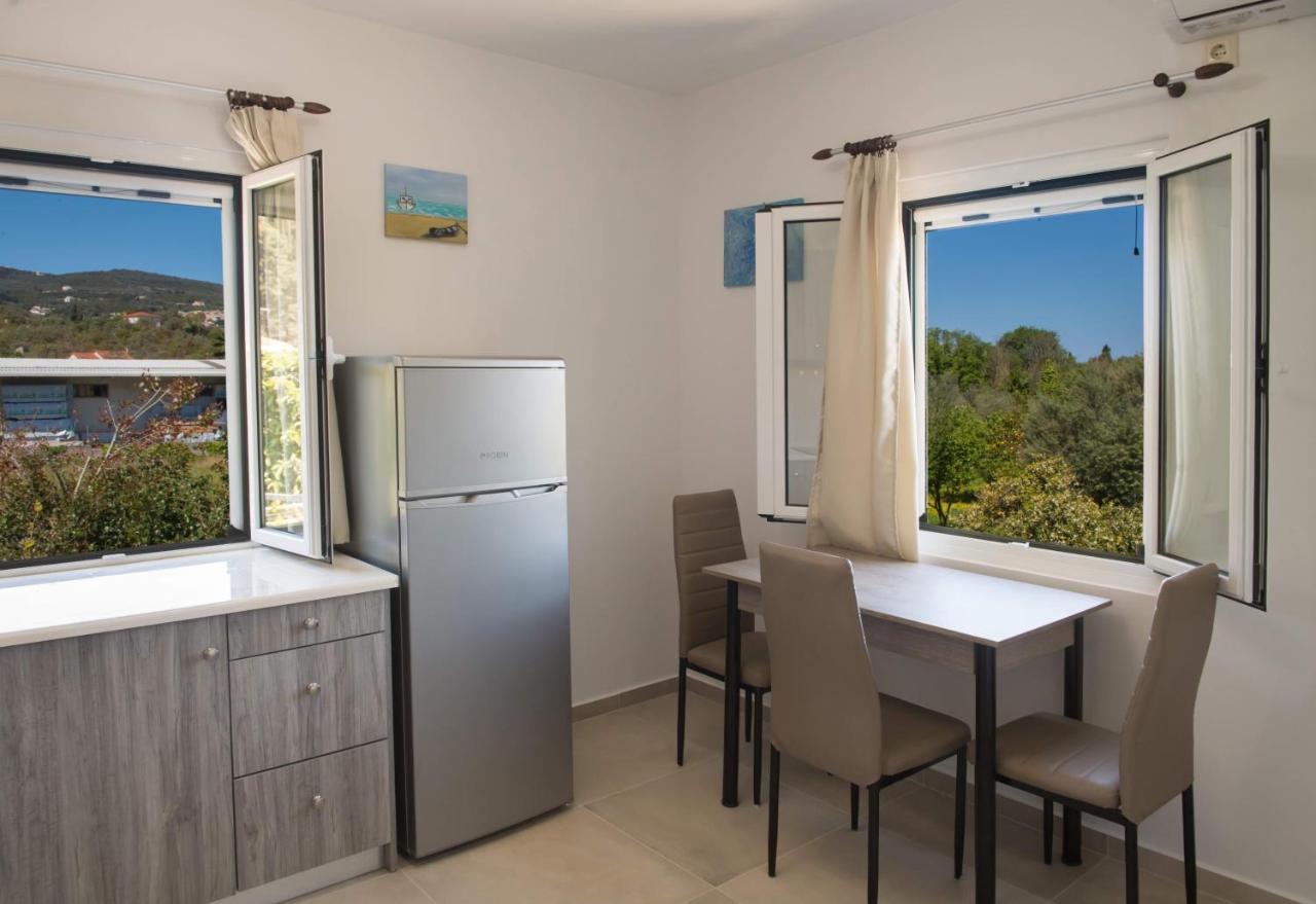 Boursinos Cozy Apartments Lefkada City Exterior foto