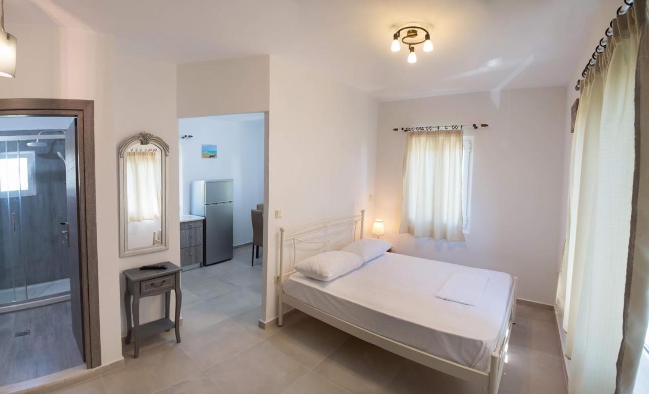 Boursinos Cozy Apartments Lefkada City Exterior foto